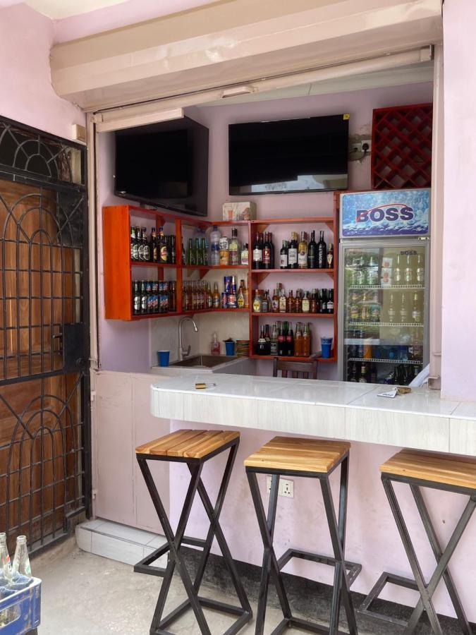 Moments Park Motel Dar es Salaam Extérieur photo